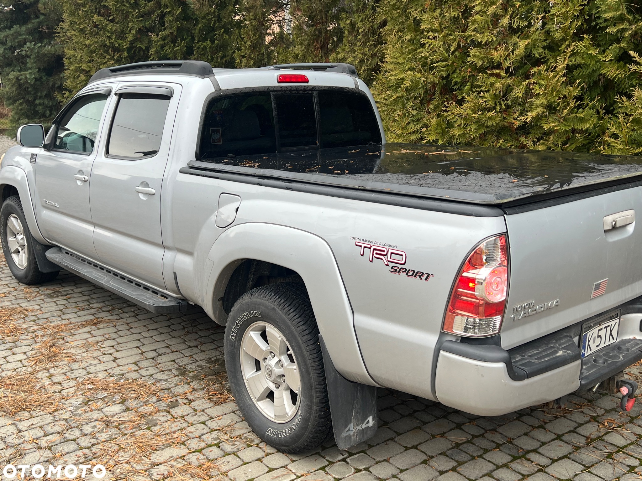 Toyota Tacoma - 3