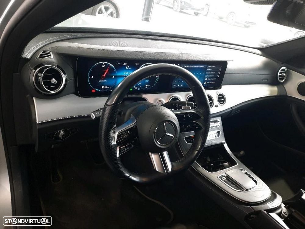 Mercedes-Benz E 300 de AMG Line - 6