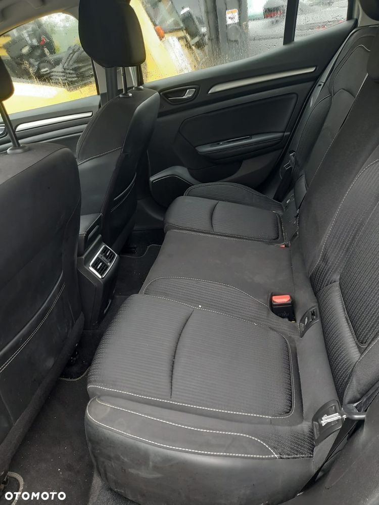 Renault Megane - 6