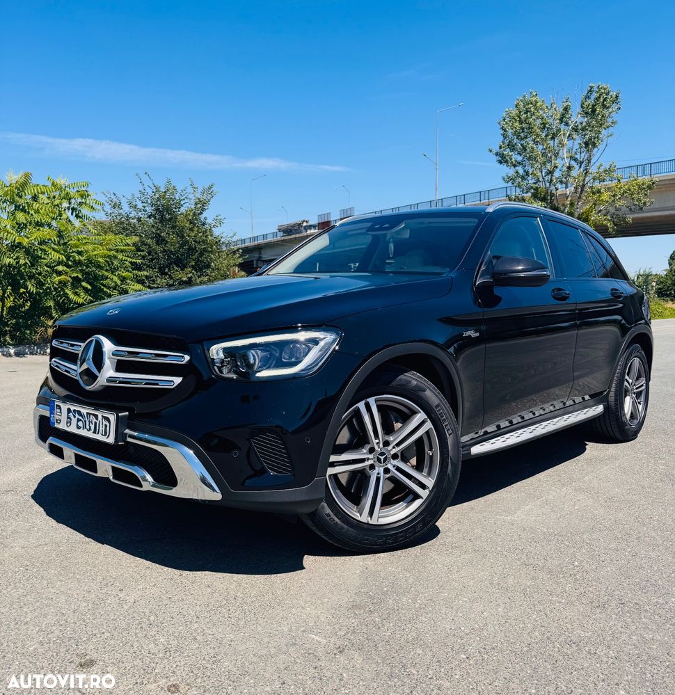 MERCEDES-BENZ GLC 2019