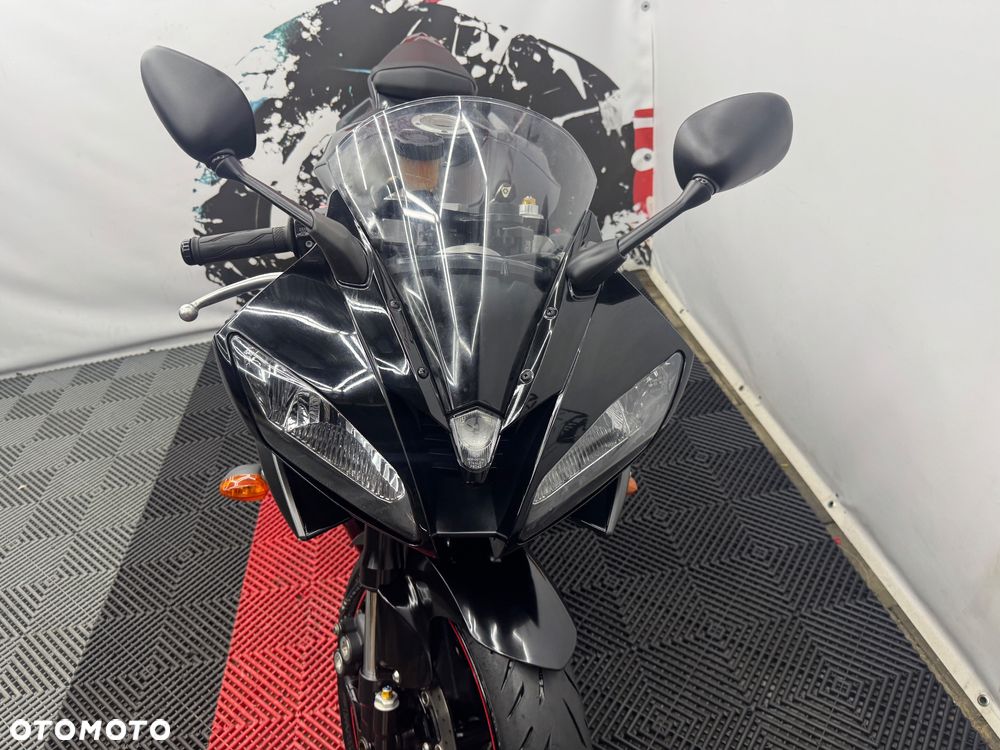 Yamaha R6 - 40