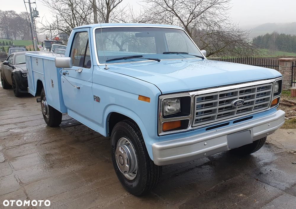 Ford F250 - 4