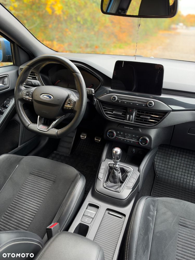 Ford Focus 2.3 EcoBoost ST-2 - 17