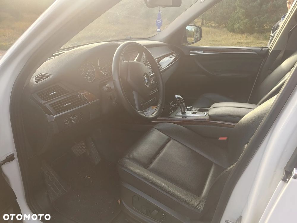 BMW X5 xDrive35i Edition Exclusive - 13