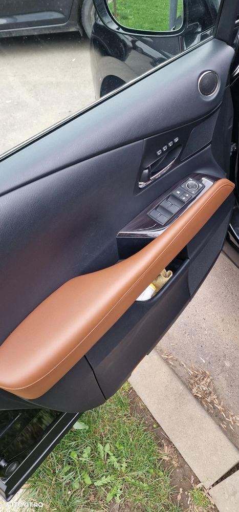 Lexus Seria RX ver-450h-hybrid- - 17