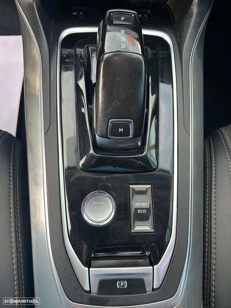 Peugeot 308 1.5 BlueHDi Allure Pack EAT8 - 20