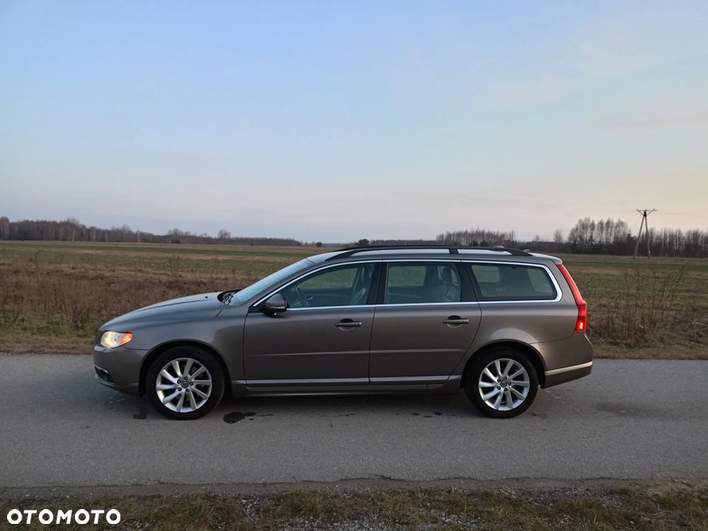 Volvo V70 D3 Geartronic Momentum - 2