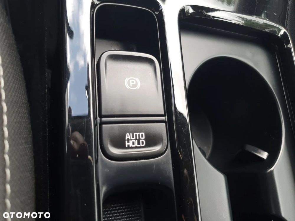 Kia XCeed 1.6 GDI PHEV L Business Line DCT - 19