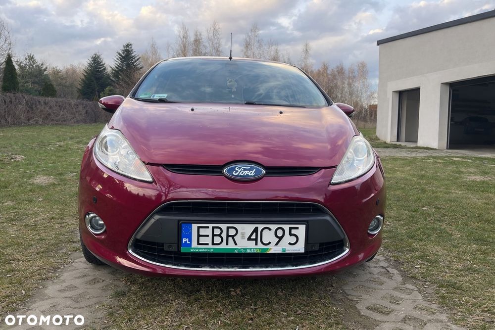 Ford Fiesta - 2