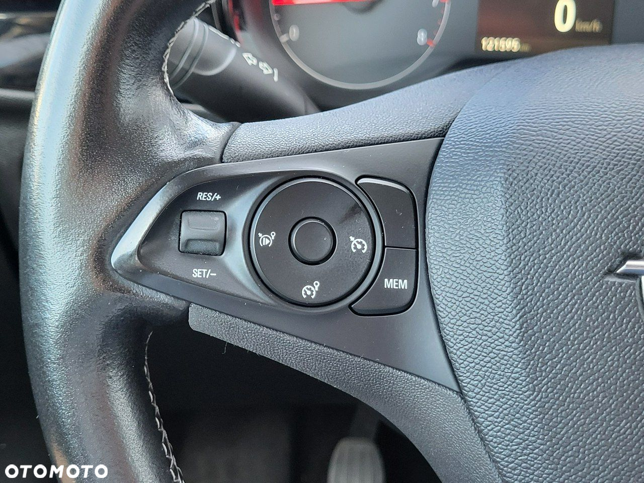 Opel Corsa - 28