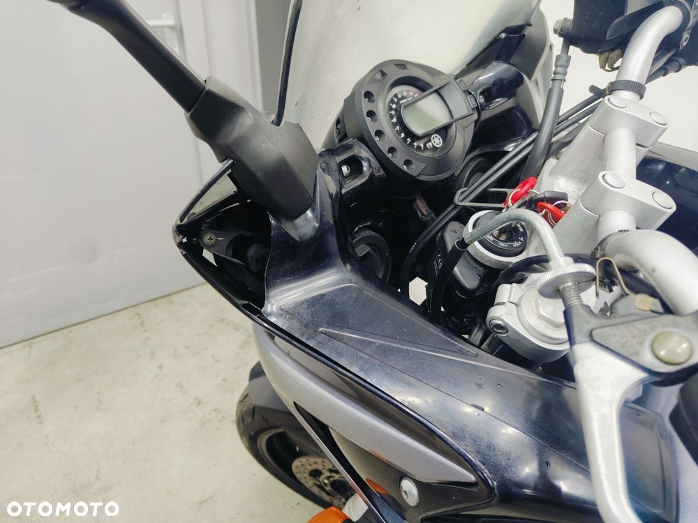 Yamaha FZ6 - 19
