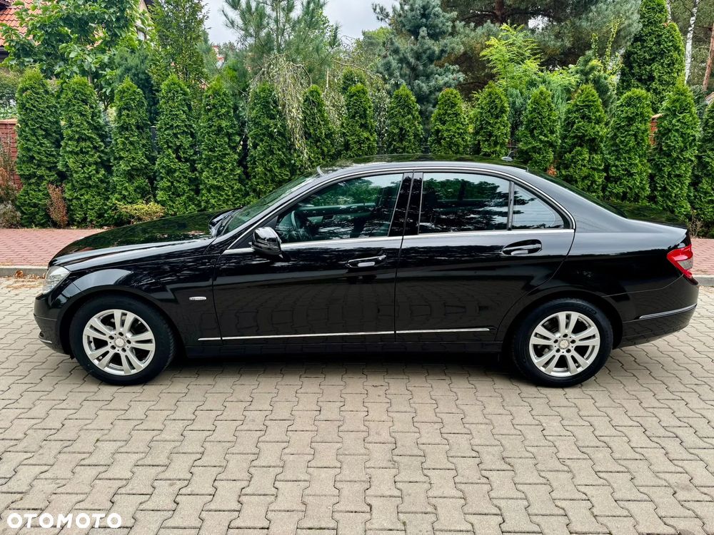 Mercedes-Benz Klasa C 180 Kompressor BlueEFFICIENCY Avantgarde - 10