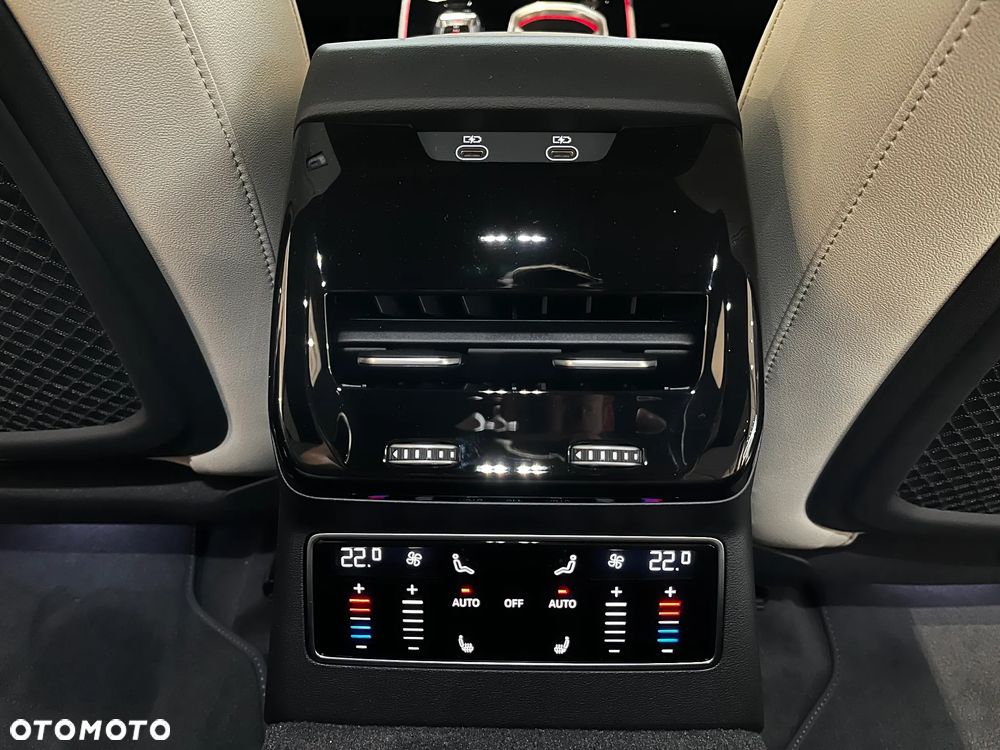Audi A6 Avant TDI mHEV Quattro S tronic - 31