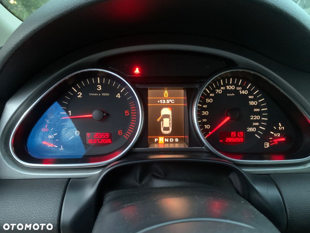 Audi Q7 3.0 TDI Quattro Tiptronic - 31