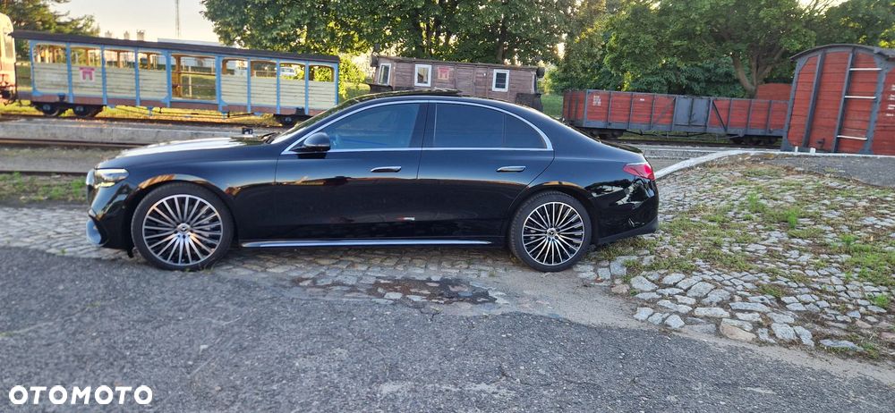 Mercedes-Benz Klasa E 220 d mHEV AMG 9G-Tronic - 15