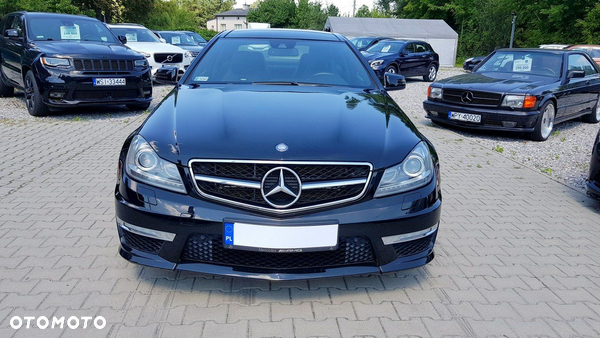 Mercedes-Benz Klasa C 63 AMG Coupe AMG SPEEDSHIFT MCT Edition 1