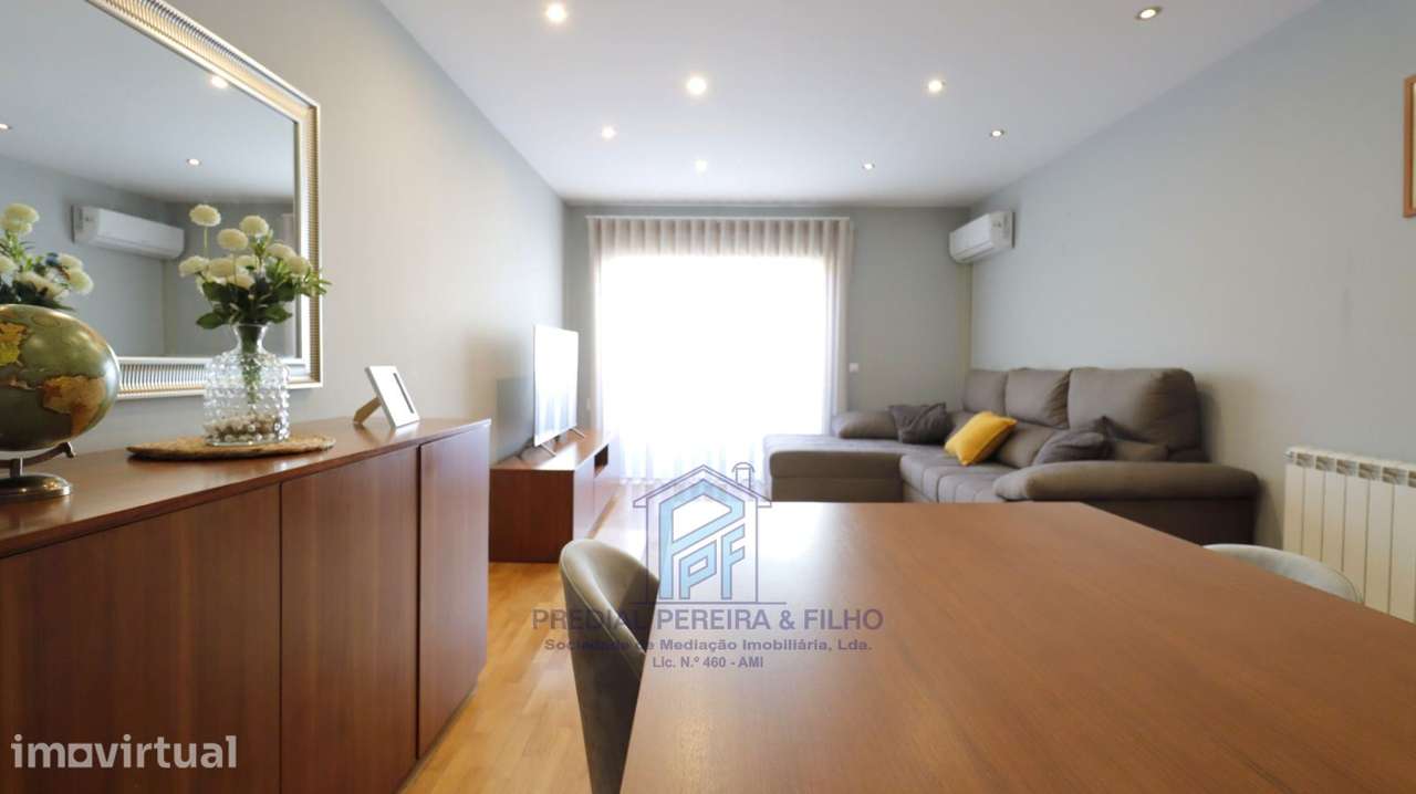 Apartamento T2 Duplex Mobilado - Rio Tinto | Ponte | Circunvalação - Grande imagem: 3/29