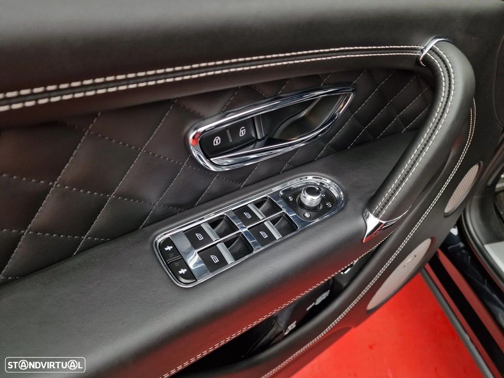 Bentley Bentayga Hybrid - 11
