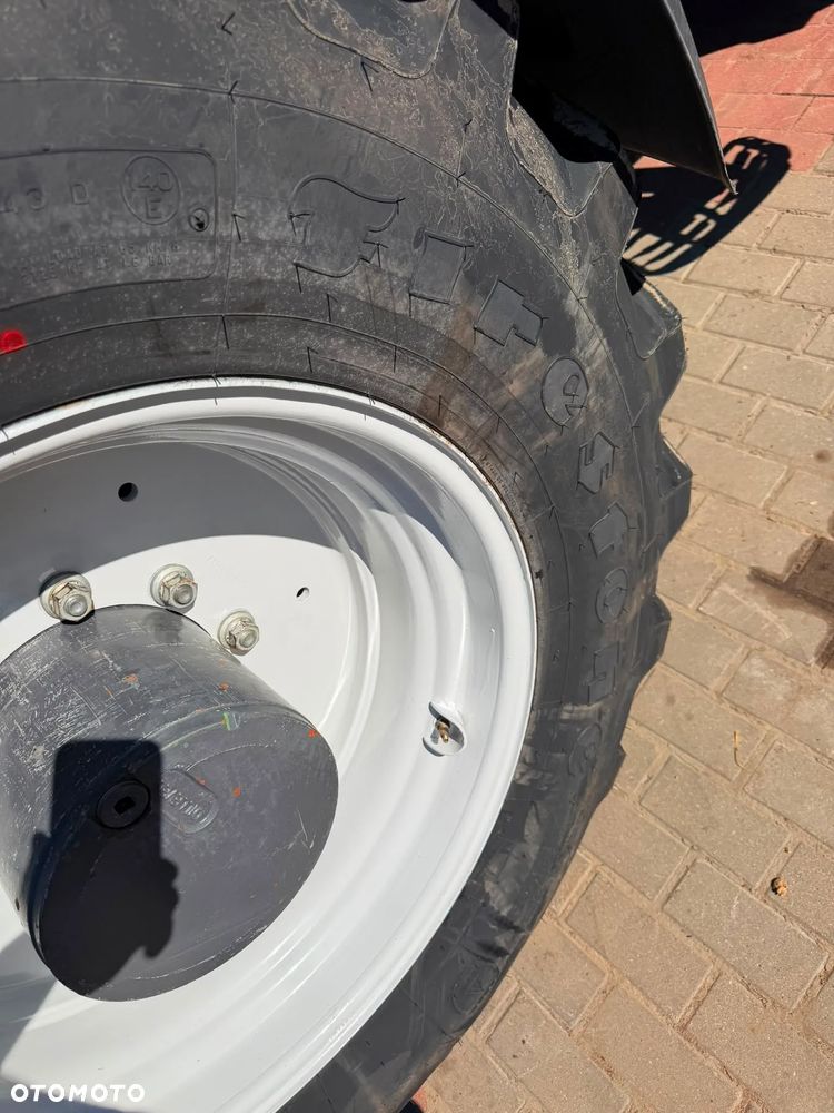 Valtra T214 Versu - 31