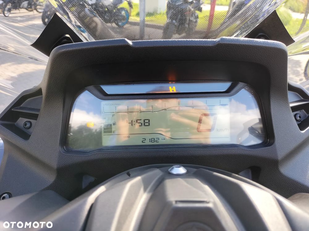 Yamaha MT - 20