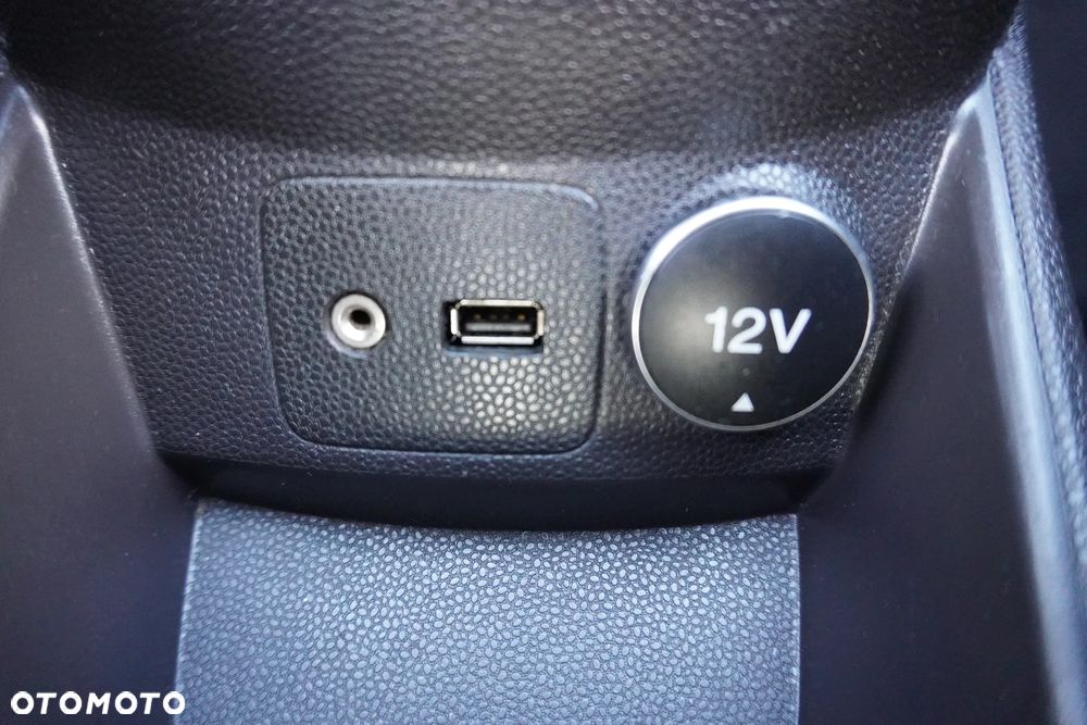 Ford Fiesta 1.25 Silver X (Ambiente) EU6 - 26