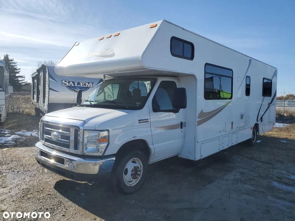 Ford Sunseeker E-450 Cutaway - 7