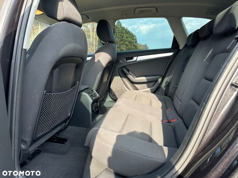 Audi A4 Avant 2.0 TFSI Attraction - 14