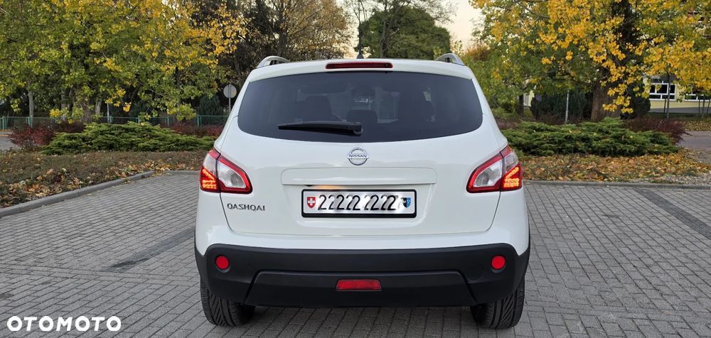 Nissan Qashqai 1.6 360 - 11
