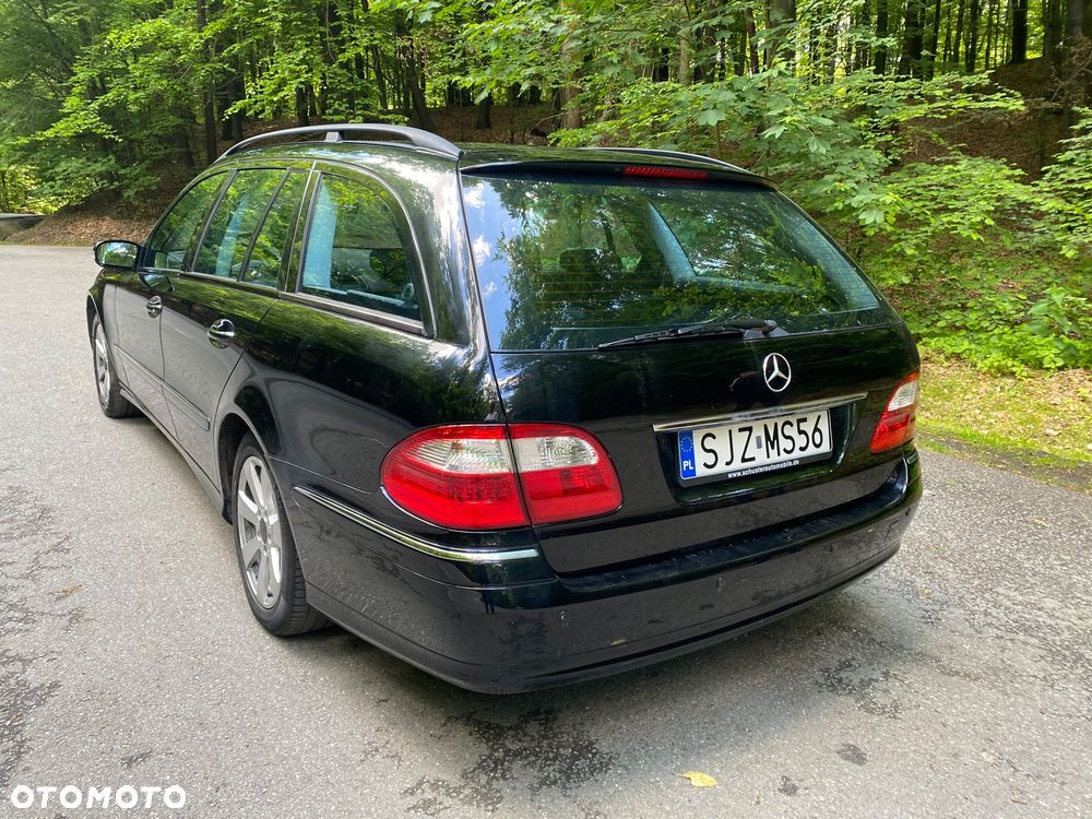 Mercedes-Benz Klasa E 240 T Avantgarde - 6