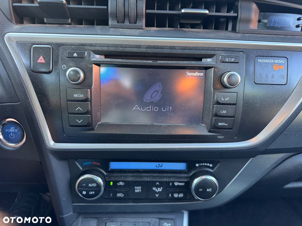 Toyota Auris - 23