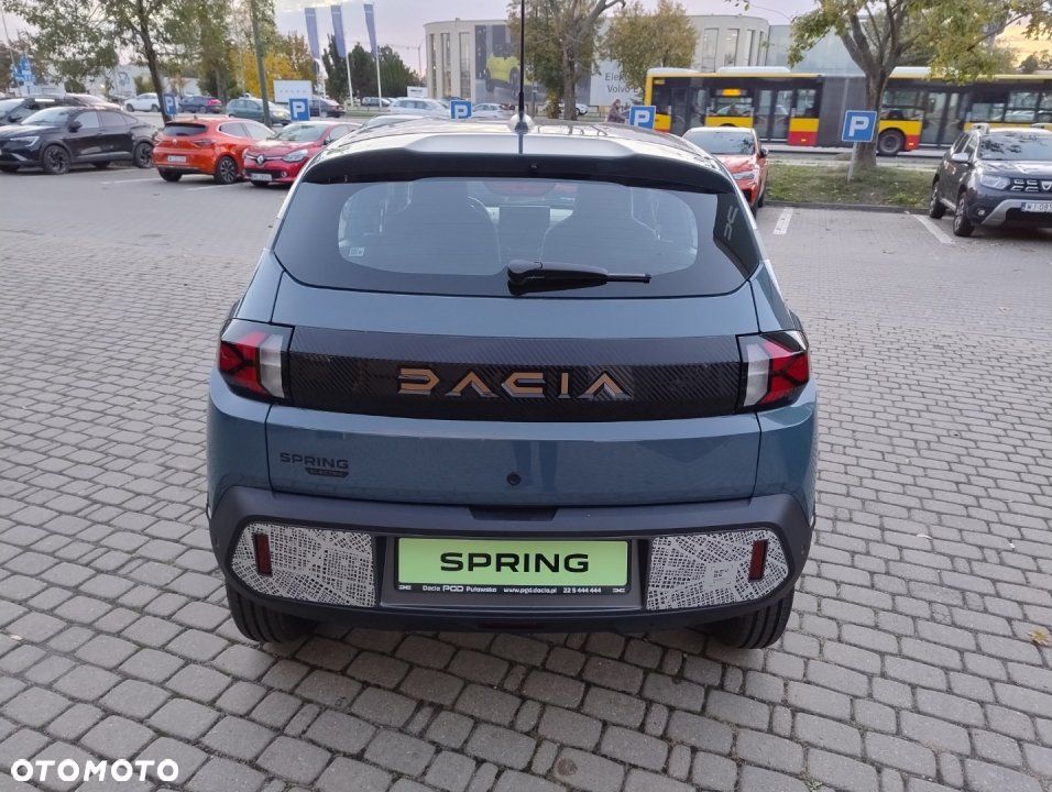 Dacia Spring - 6