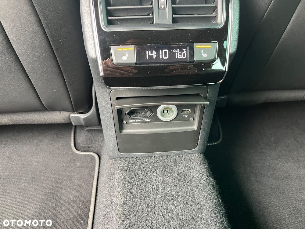 Skoda Superb 2.0 TDI 4x4 DSG Sportline - 26