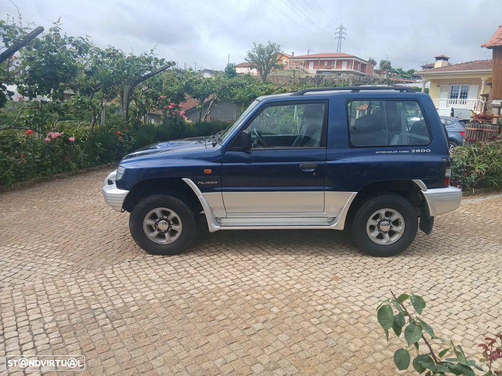 Mitsubishi Pajero 2.8 TD GLS - 2