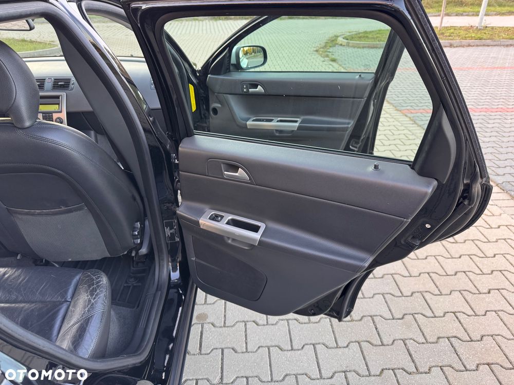 Volvo V50 - 22