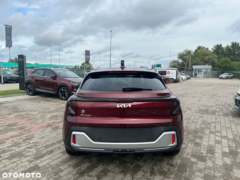 Kia XCeed 1.6 T-GDI M DCT - 12