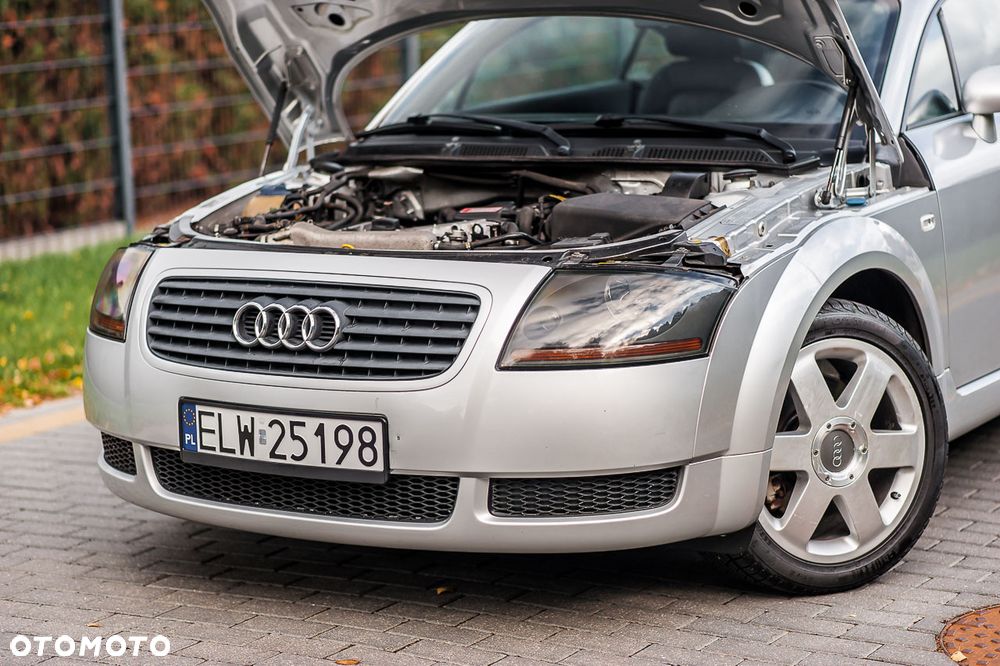 Audi TT Coupé 1.8T - 18