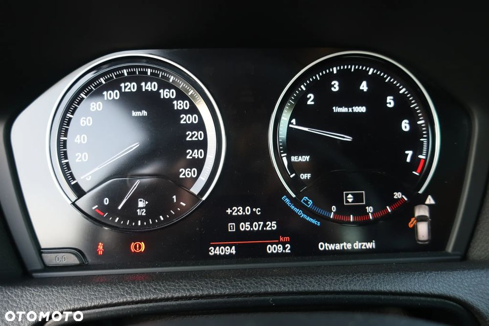 BMW Seria 1 116i Edition M Sport Shadow - 12