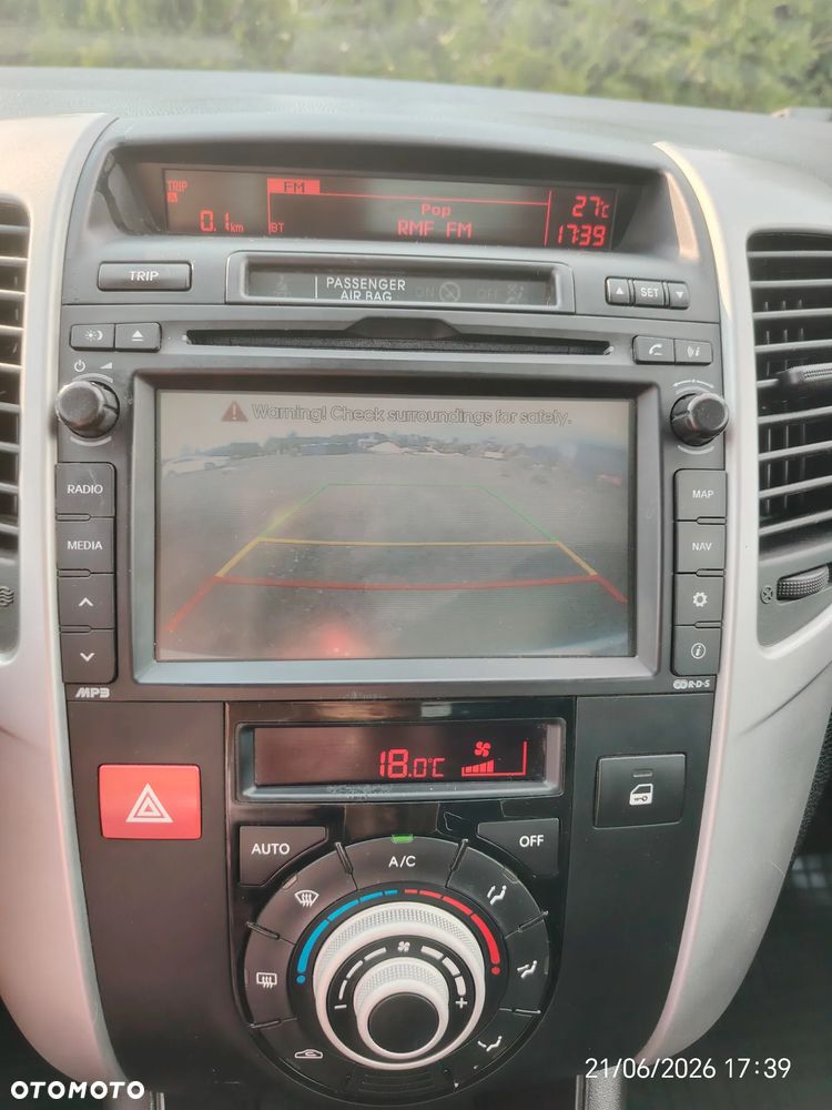 Kia Venga 1.4 CRDi S - 27