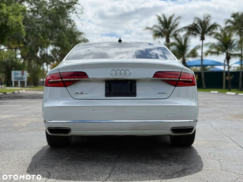Audi A8 - 9