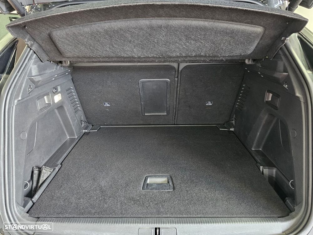 Peugeot 3008 1.5 BlueHDi GT Line EAT8 - 23