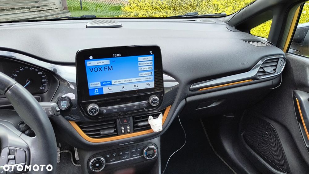 Ford Fiesta 1.0 EcoBoost S&S ACTIVE COLOURLINE - 17