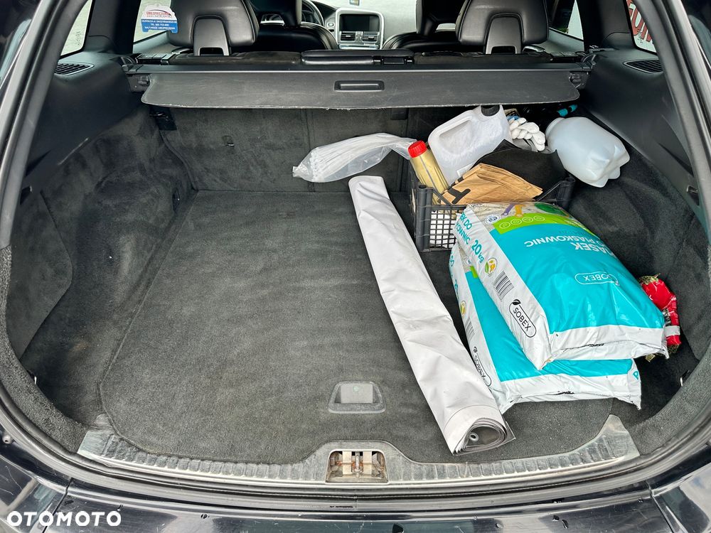 Volvo XC 60 - 8