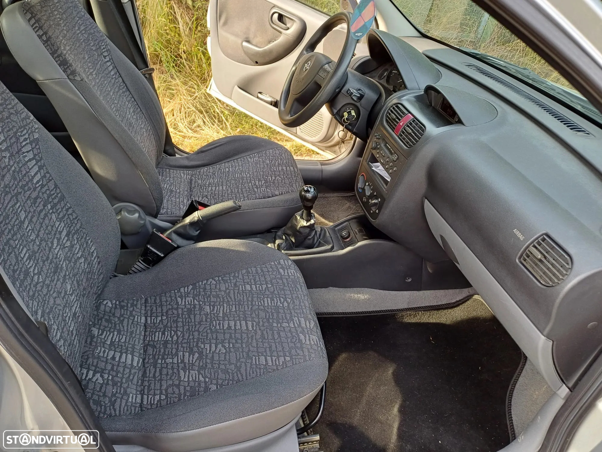 Opel Corsa 1.0 12V Confort - 8