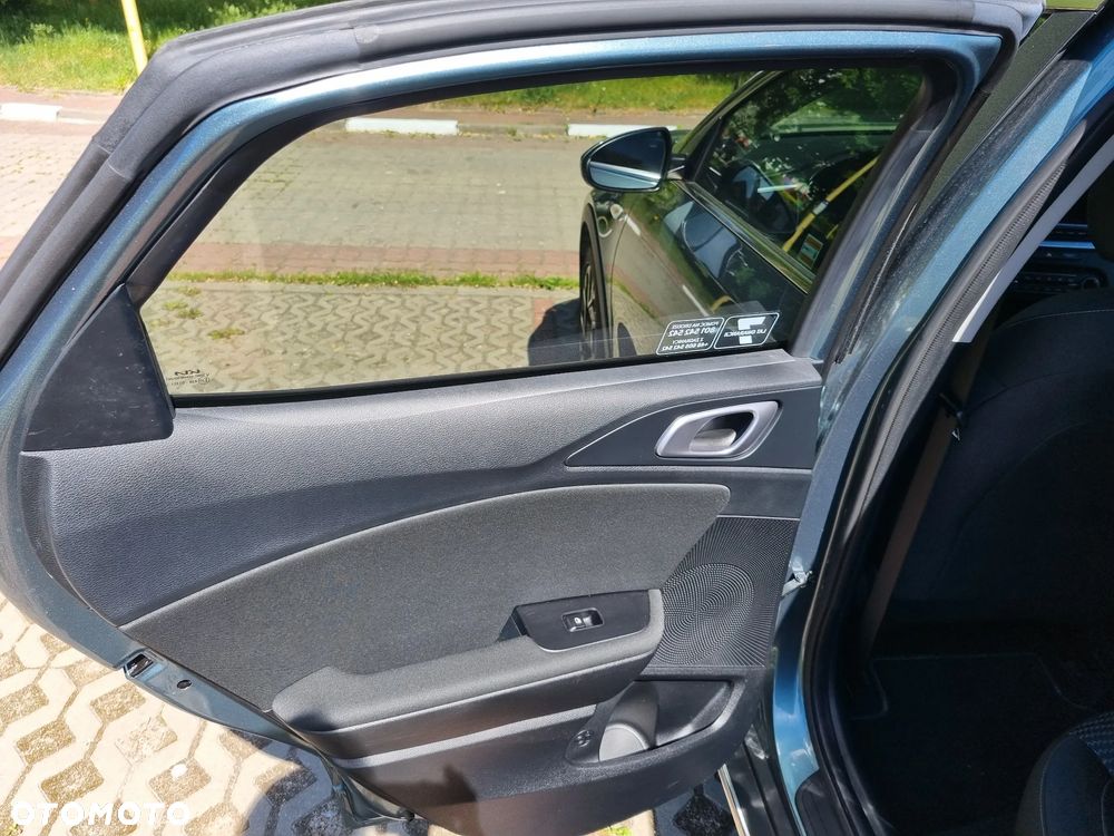 Kia XCeed 1.5 T-GDI M DCT - 24