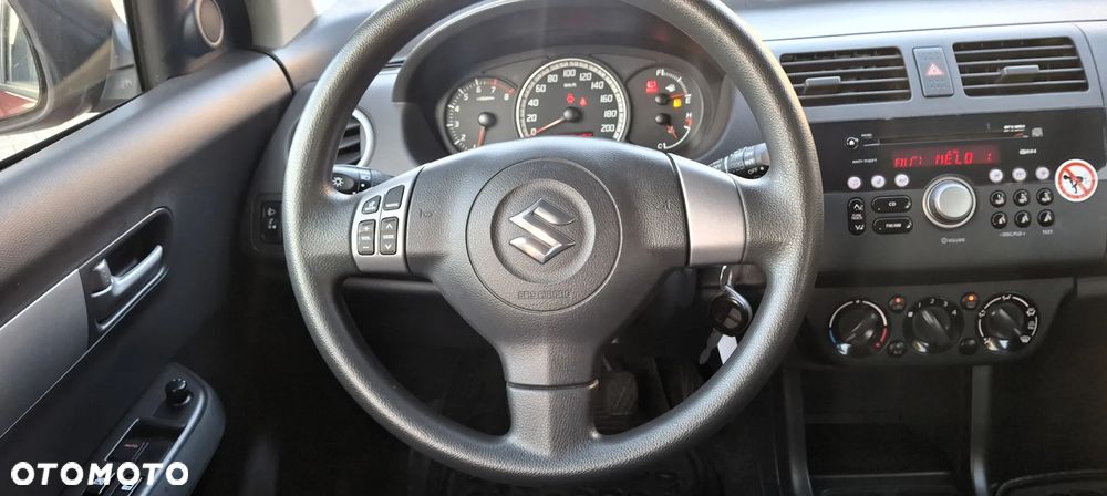Suzuki Swift 1.5 Comfort - 31