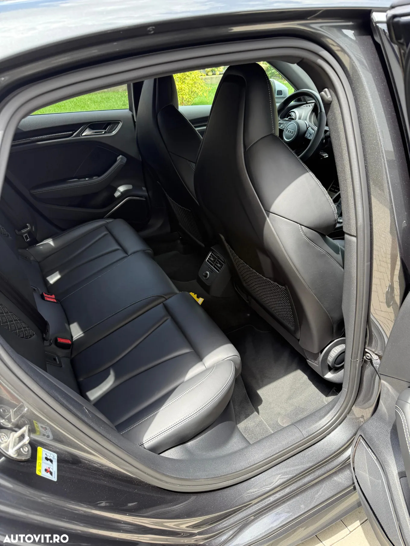 Audi RS3 TFSI Limousine quattro S tronic - 17