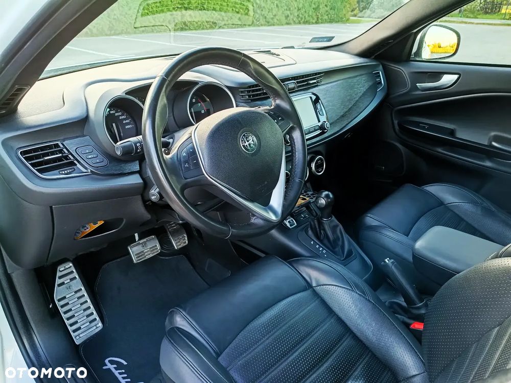 Alfa Romeo Giulietta 1.4 TB MultiAir Exclusive TCT - 17