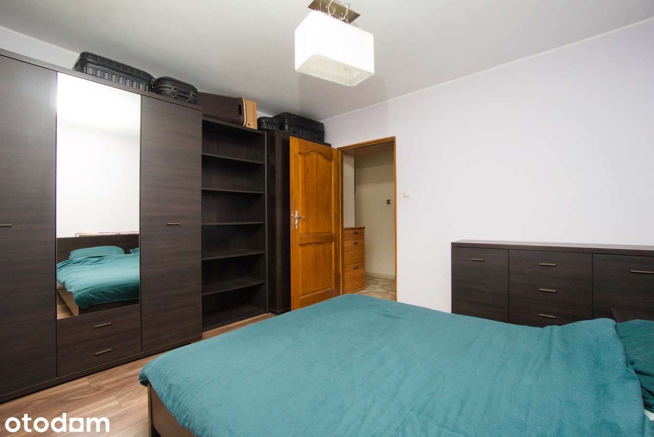 1 piętro, niski blok, balkon