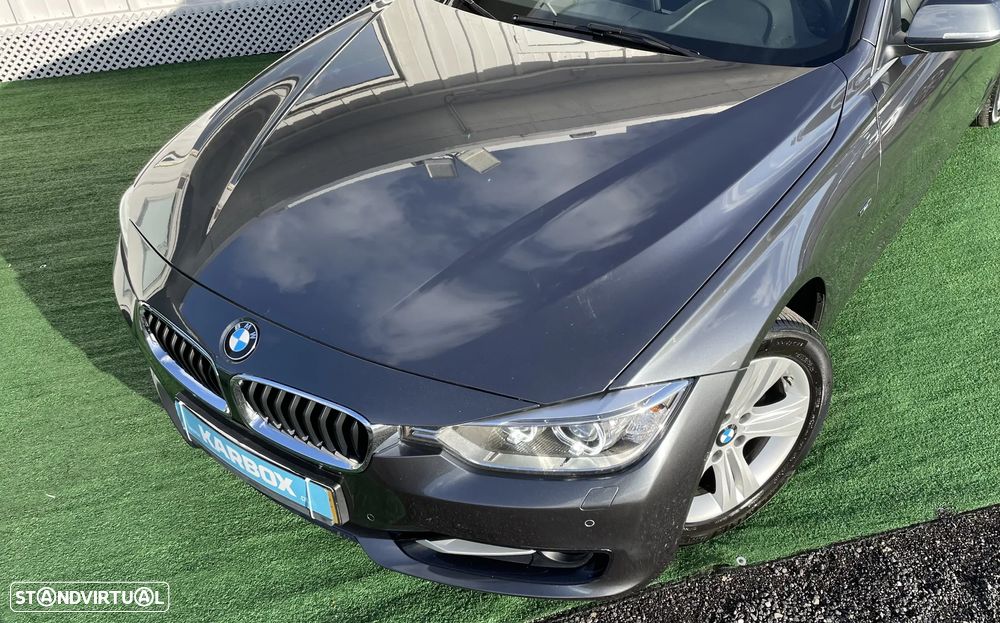 BMW 320 d Touring Auto Line Sport - 10