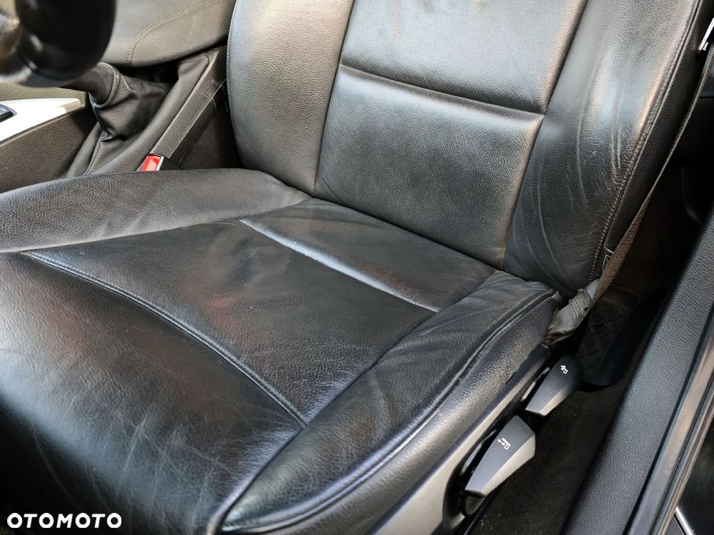 BMW X1 sDrive18d Sport Line - 14